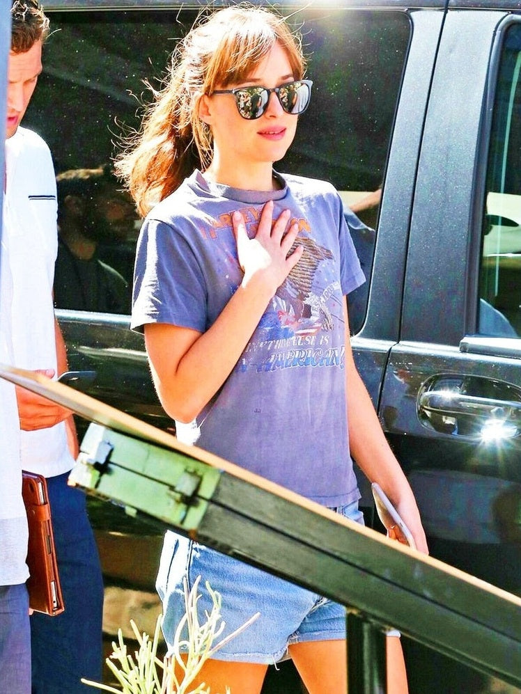 Dakota Johnson 8.5 x 11 Candid Color Photograph Art Print Photo Picture Collectibles:Photographic Images:Photographs Style Your Walls